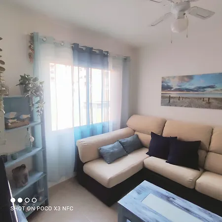 شقة Nair كانديلاريا